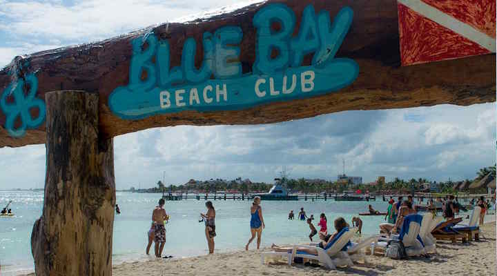 Blue Bay beach club Costa Maya