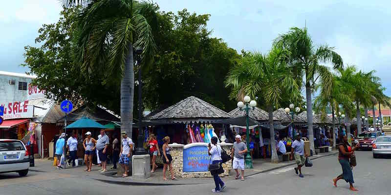 Philipsburg market, St. Maarten