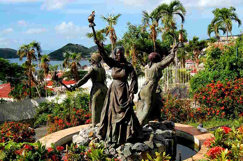 The Three Rebel Queens Statue