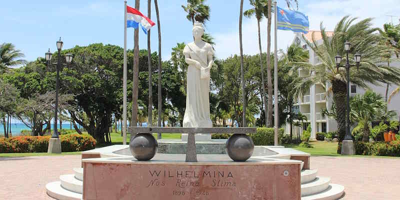 Statue of Princess Wilhelmina in the Wilhelmina Park in Oranjestad, Aruba