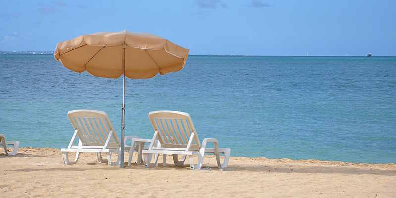 Nettlé Bay Beach (Baie Nettlé)