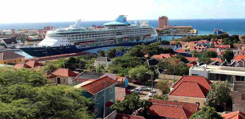 Curacao cruise port