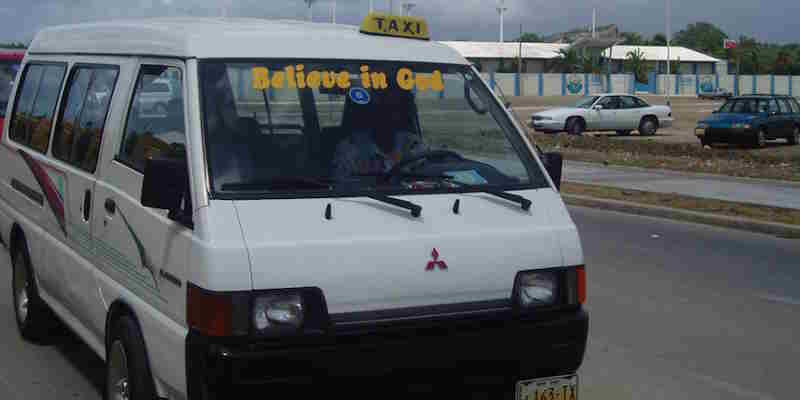 taxi in Curacao
