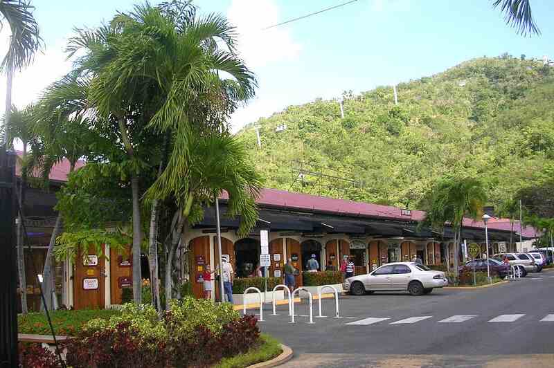 Entrance to Havensight Mall