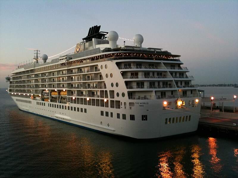 The World Cruise Ship in Melbourne