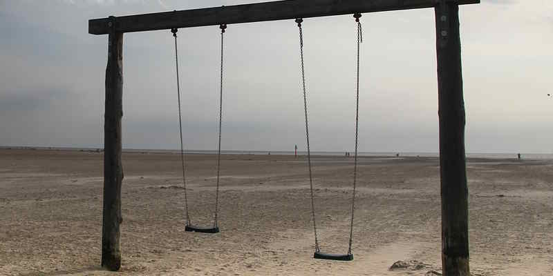 beach swings