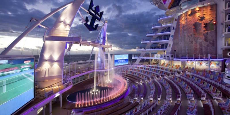 Allure of the Seas Aqua Theater