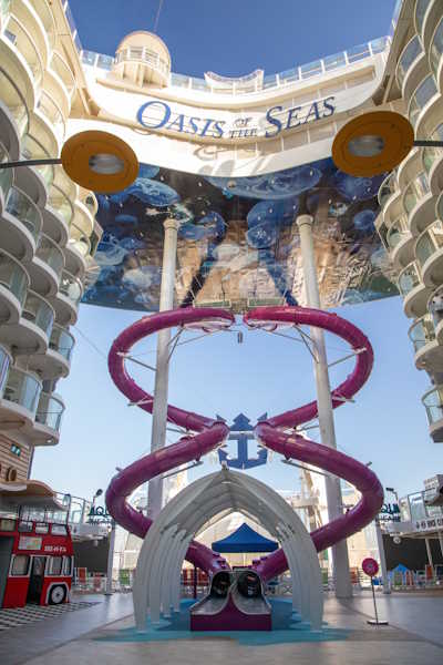 Oasis of the Seas ultimate abyss slide 