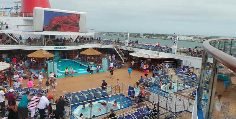 carnival pool