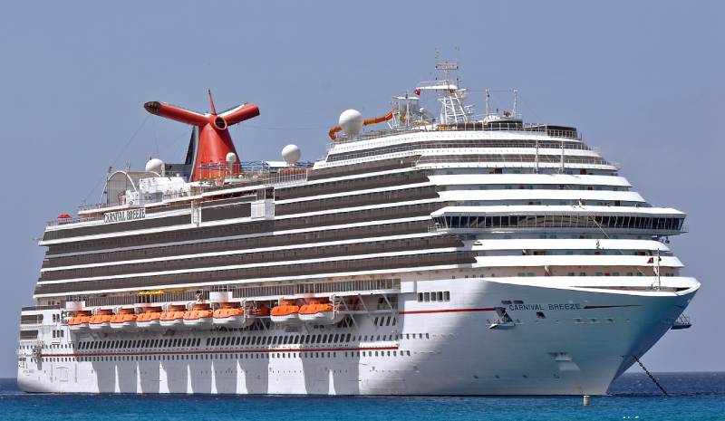 Carnival Breeze