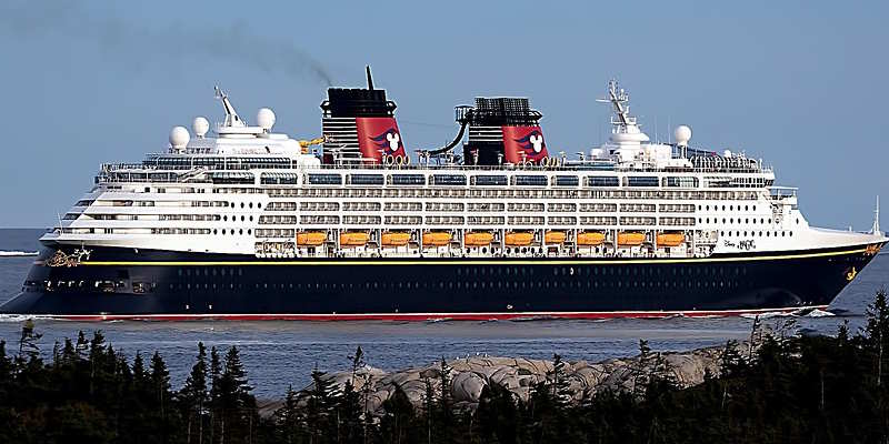 Disney Cruise Line Cabins Ranked: Worst to Best (According to Reviews)